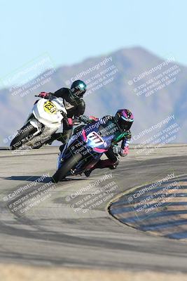 media/Dec-06-2025-CVMA (Sat) [[4a896cc04c]]/Race 9-500-400-350 Supersport/